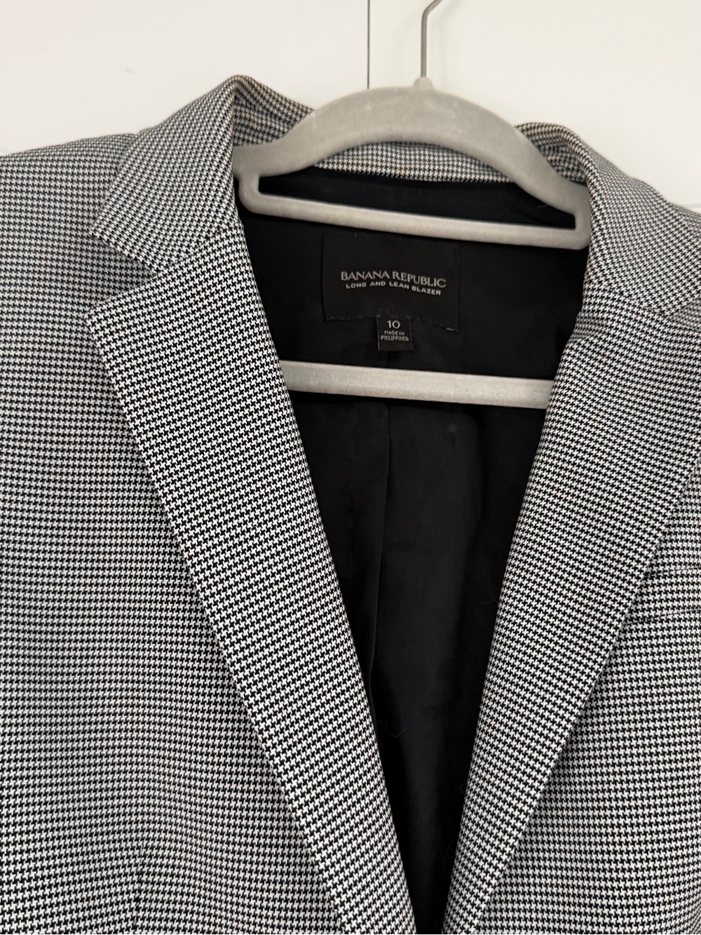 Banana Republic Women's Micro-Check Blazer - Picture 4 of 7